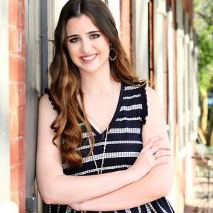 Meet your Posher, Mary claire